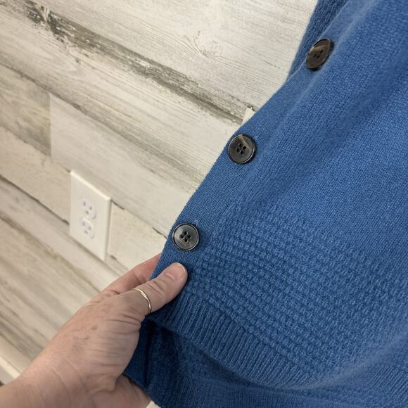 Soft Surroundings Woman’s Cashmere Blue Soft Sweater Size Medium Tunic Buttons - Picture 3 of 8